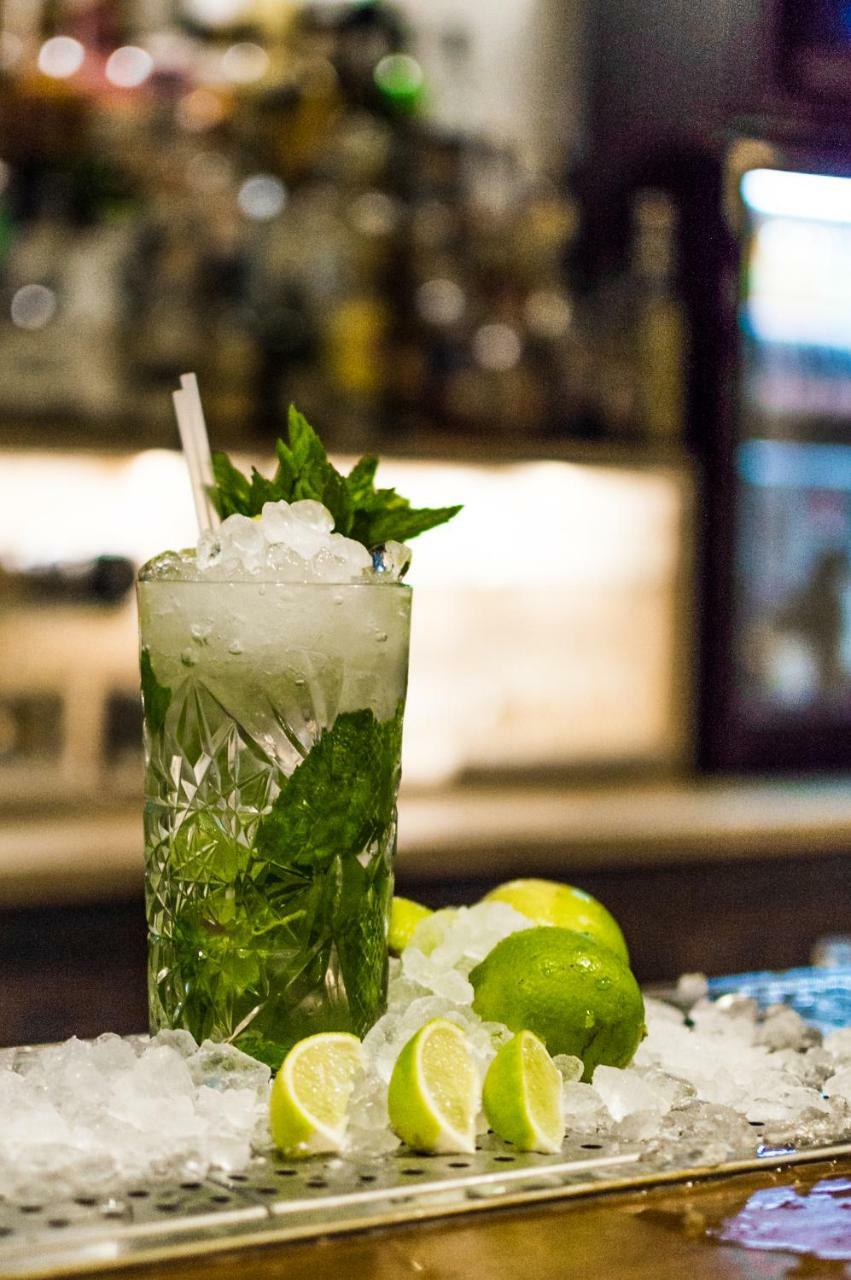 佩拉梅尔公寓式酒店 阿齐亚·佩拉加 外观 照片